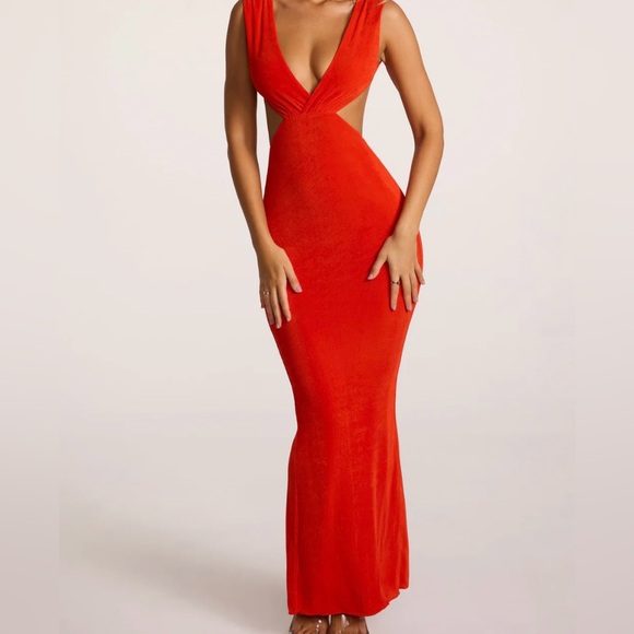 Oh Polly Dresses & Skirts - Textured Jersey Plunge Neck Maxi Dress in Fiery Red